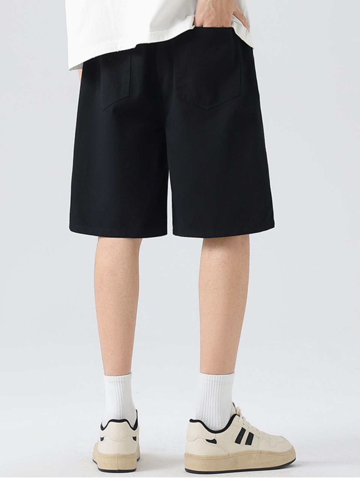 8b01d940-f8c5-4250-8998-a2dd816047bf-Max