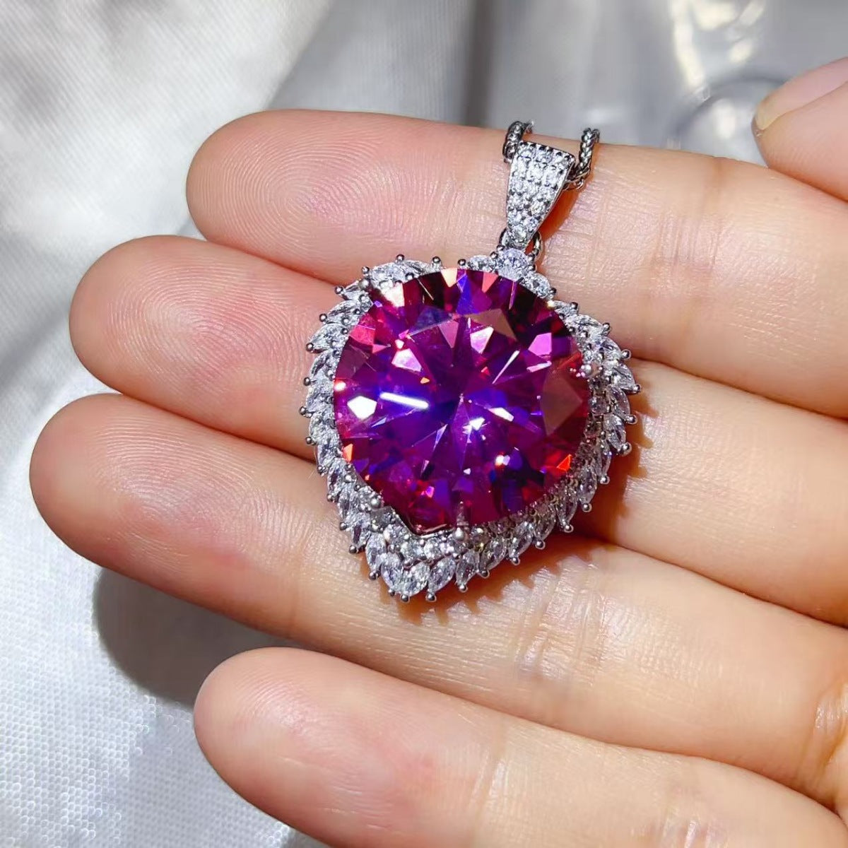 8f4cc5f8-e887-4508-a732-9900282b21d7-Max