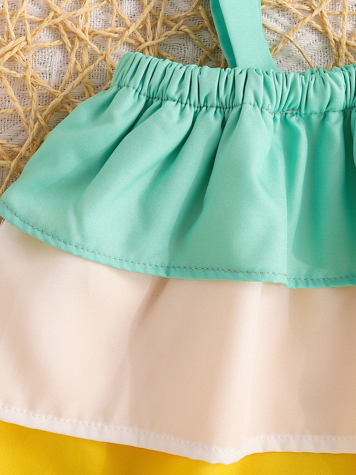 904b6d13a5f94699b179bbc905030f36-Max