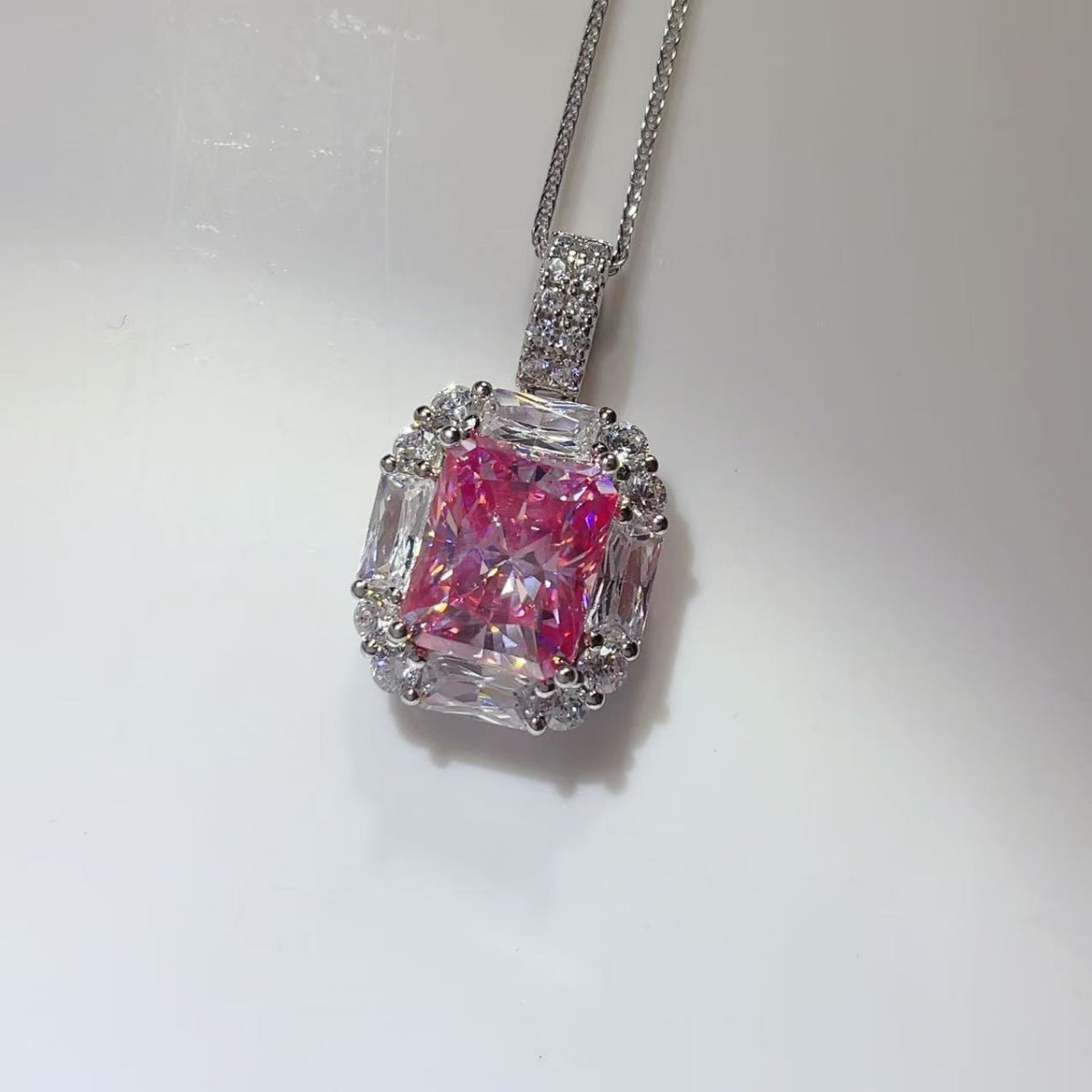 9130344c-9215-4de3-b8c4-85fc5664383e-Max