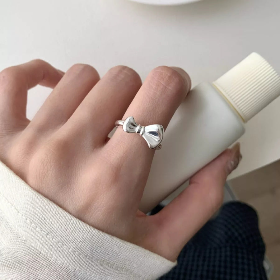 925 Sterling Silver Bow Ring Silver / One Size Apparel and Accessories
