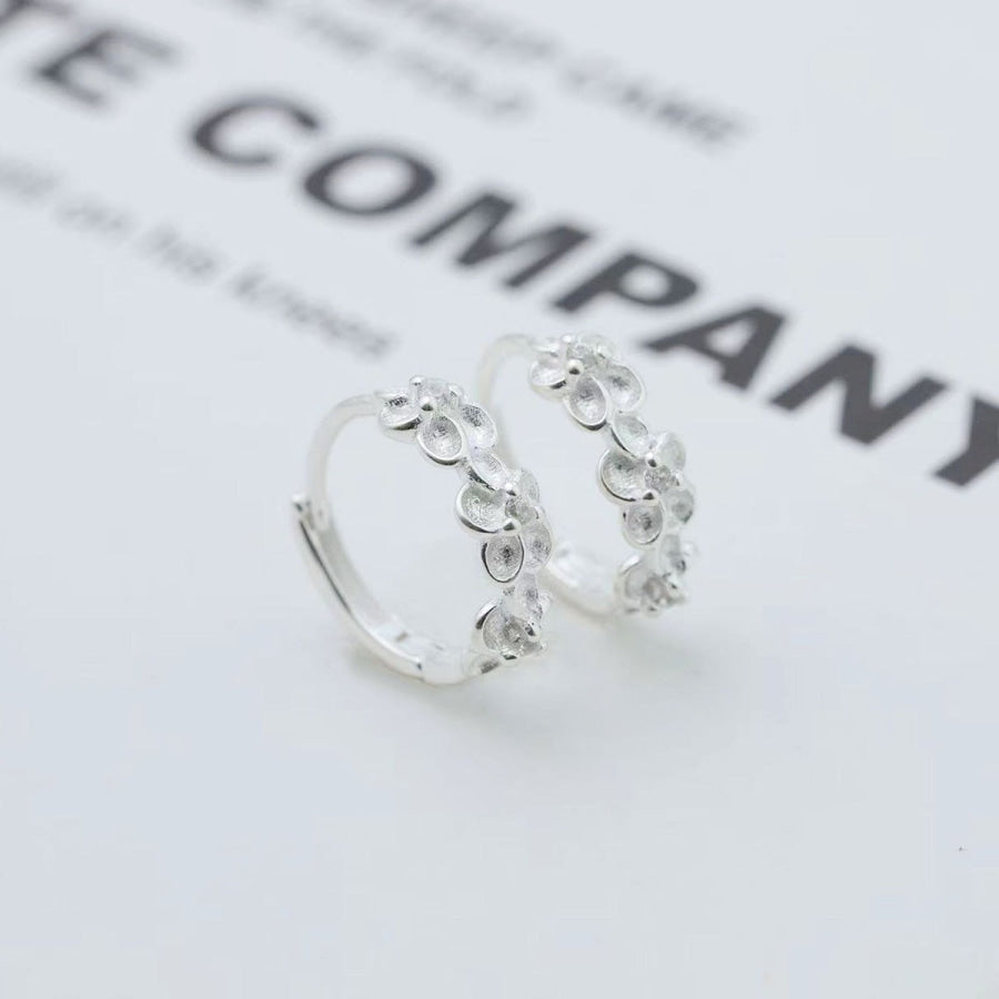 925 Sterling Silver Flower Hoop Earrings Silver / One Size Apparel and Accessories