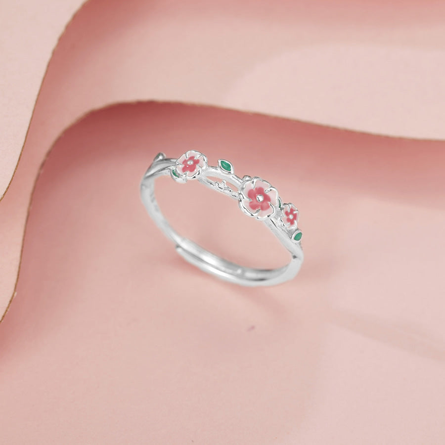 925 Sterling Silver Flower Ring Silver / One Size Apparel and Accessories