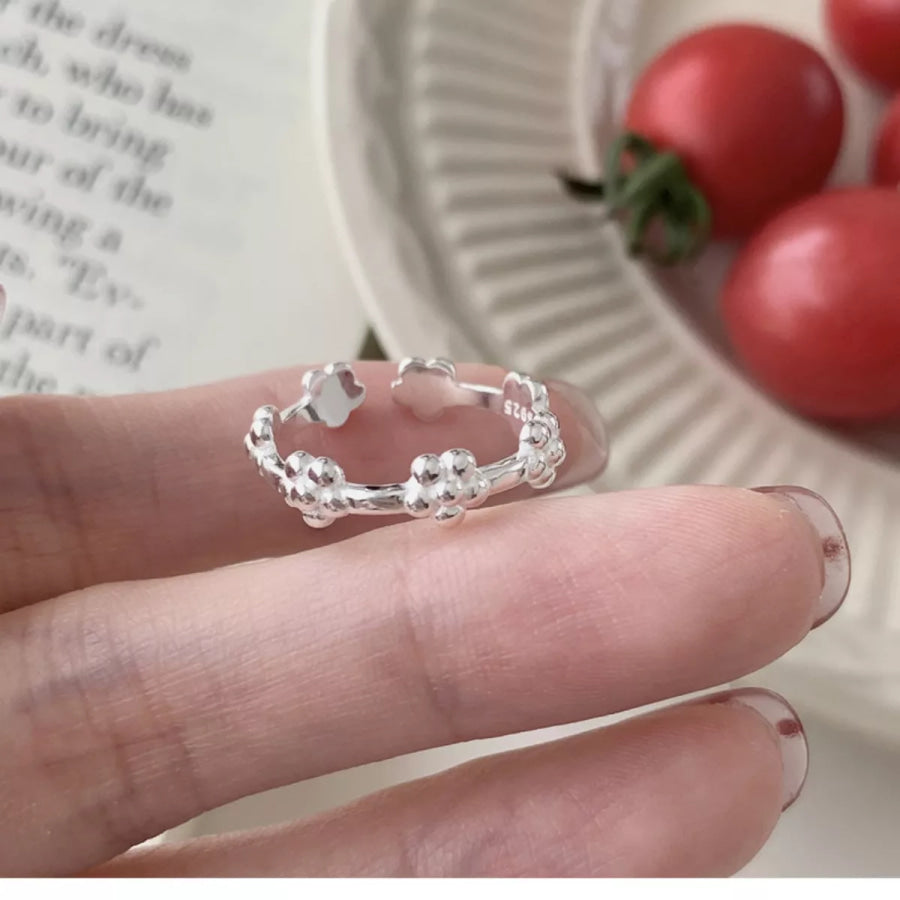 925 Sterling Silver Flower Ring Silver / One Size Apparel and Accessories