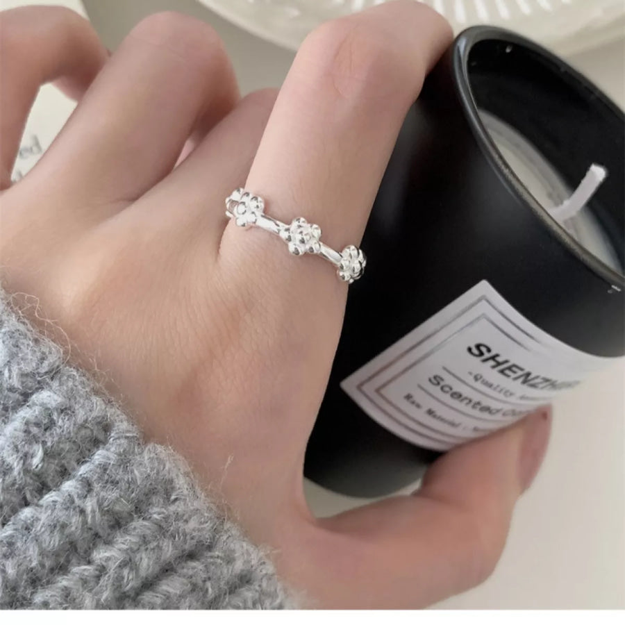 925 Sterling Silver Flower Ring Silver / One Size Apparel and Accessories