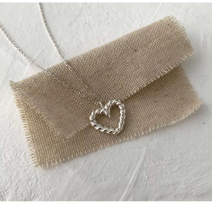 925 Sterling Silver Heart Necklace Silver / One Size Apparel and Accessories