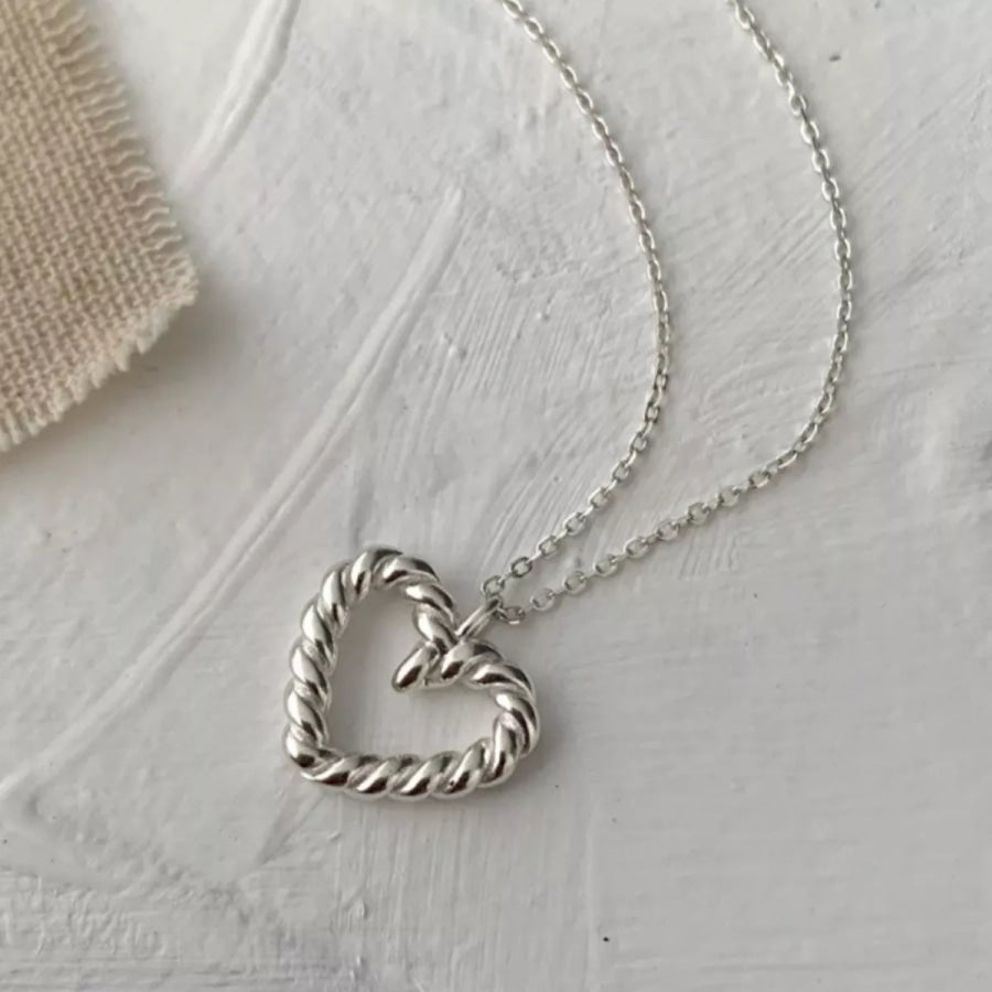 925 Sterling Silver Heart Necklace Silver / One Size Apparel and Accessories