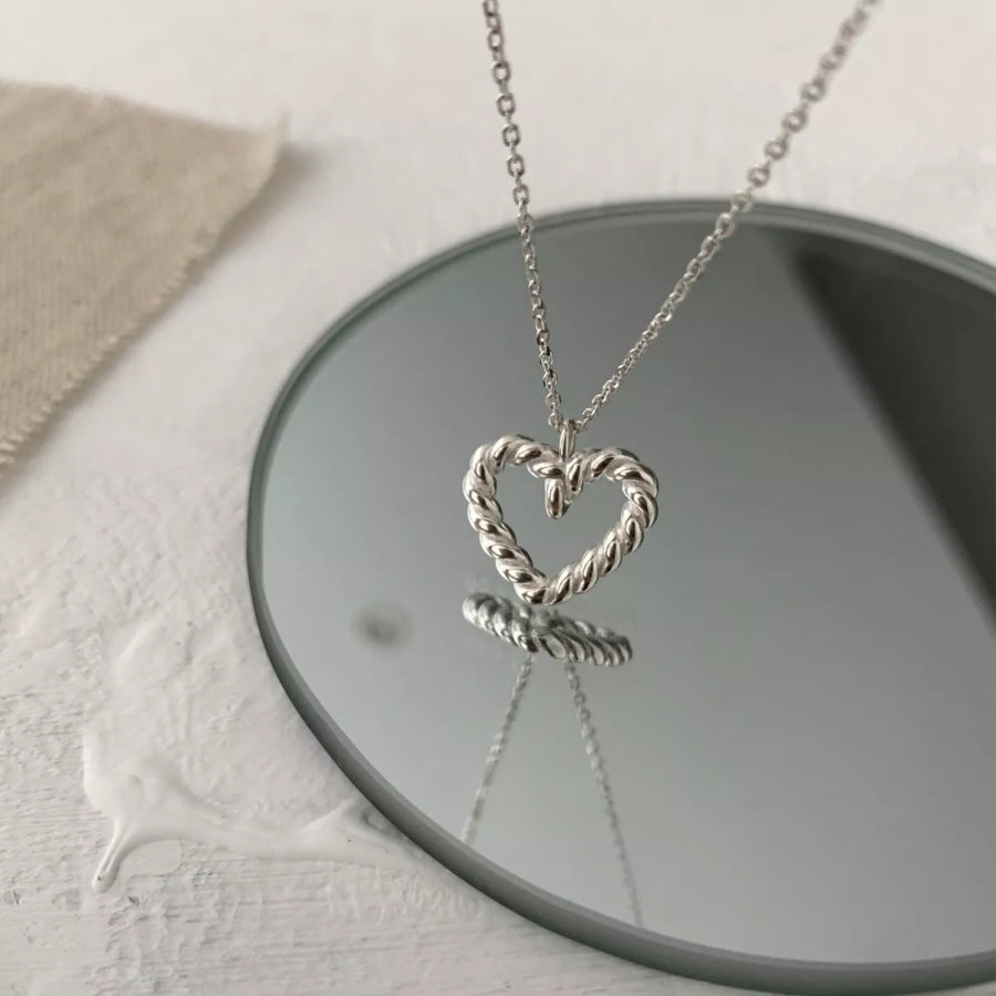 925 Sterling Silver Heart Necklace Silver / One Size Apparel and Accessories