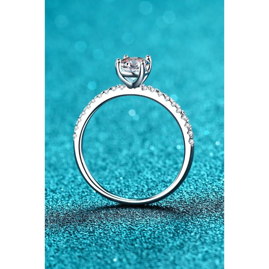 925 Sterling Silver Inlaid 1 Carat Moissanite Ring