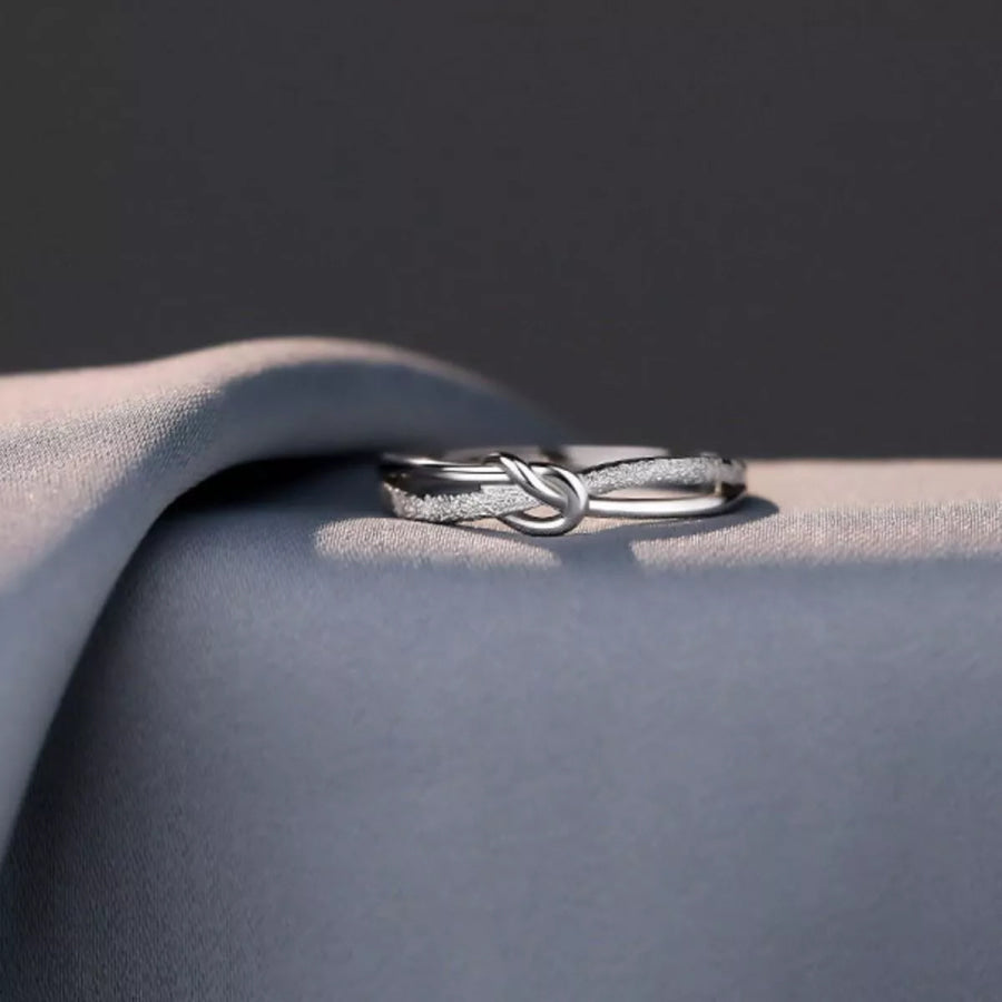 925 Sterling Silver Knot Ring Silver / One Size Apparel and Accessories