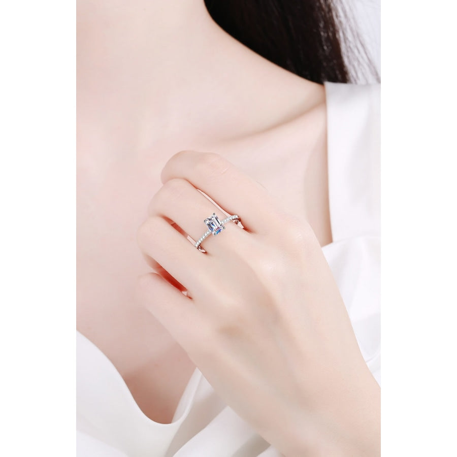 925 Sterling Silver Ring with Moissanite