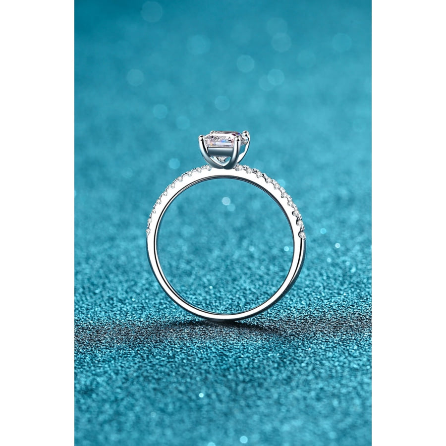 925 Sterling Silver Ring with Moissanite