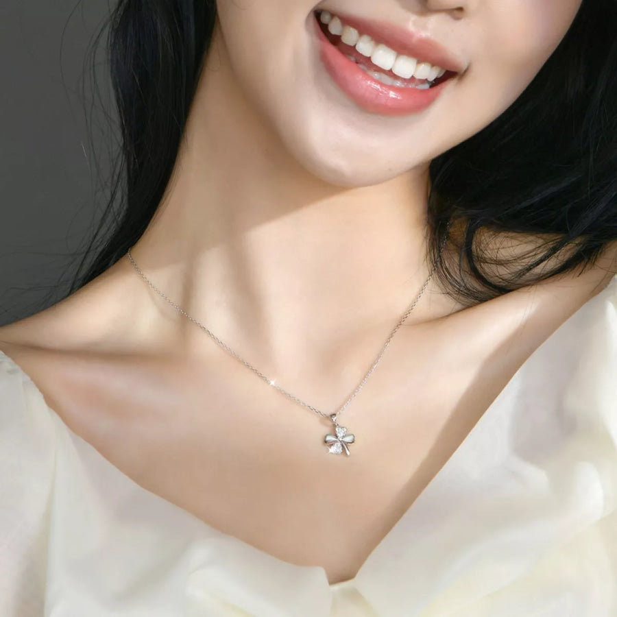 925 Sterling Silver Zircon Clover Pendant Necklace Silver / One Size Apparel and Accessories