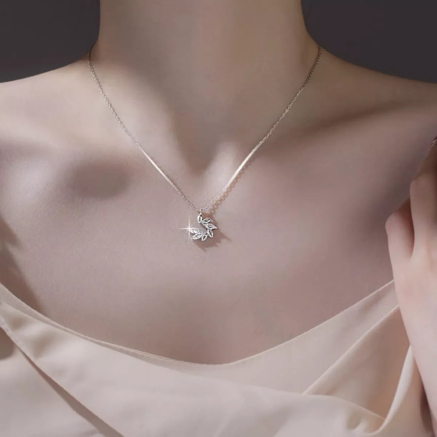 925 Sterling Silver Zircon Leaf Pendant Necklace Silver / One Size Apparel and Accessories