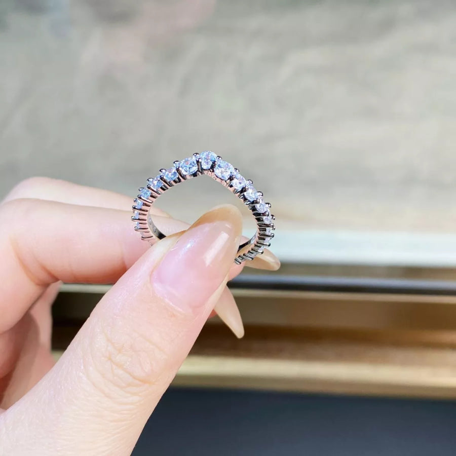925 Sterling Silver Zircon V-Shaped Ring Apparel and Accessories