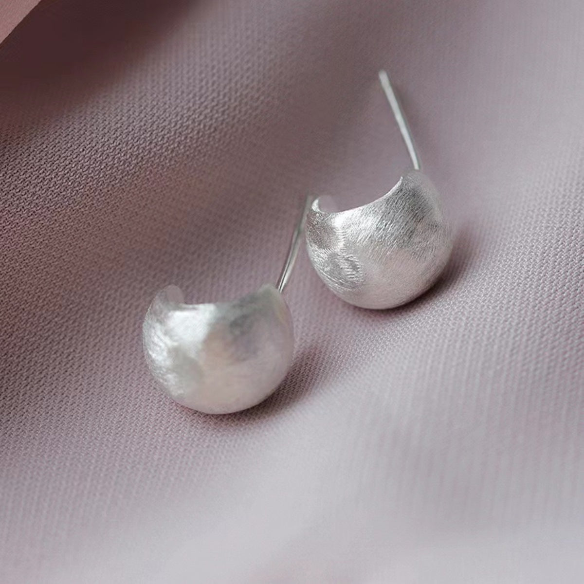 e9d1658d-93b0-4d55-a66b-dabac7a989a6-Max