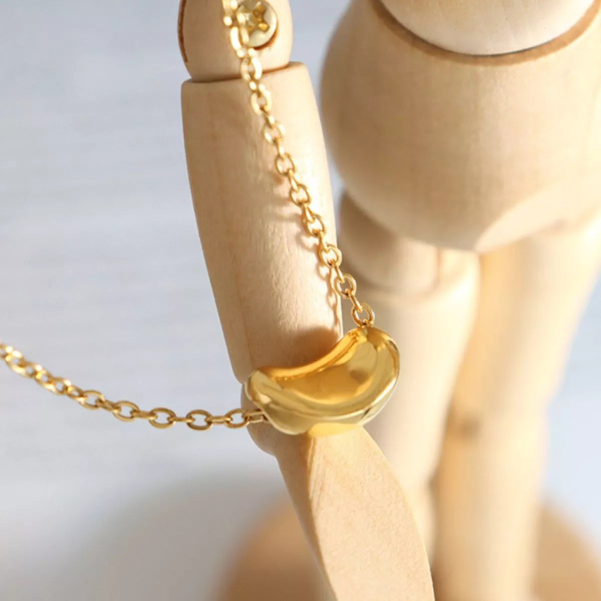 a5860e5d-c229-4c2e-8ef4-8cb839bcf528-Max-Origin