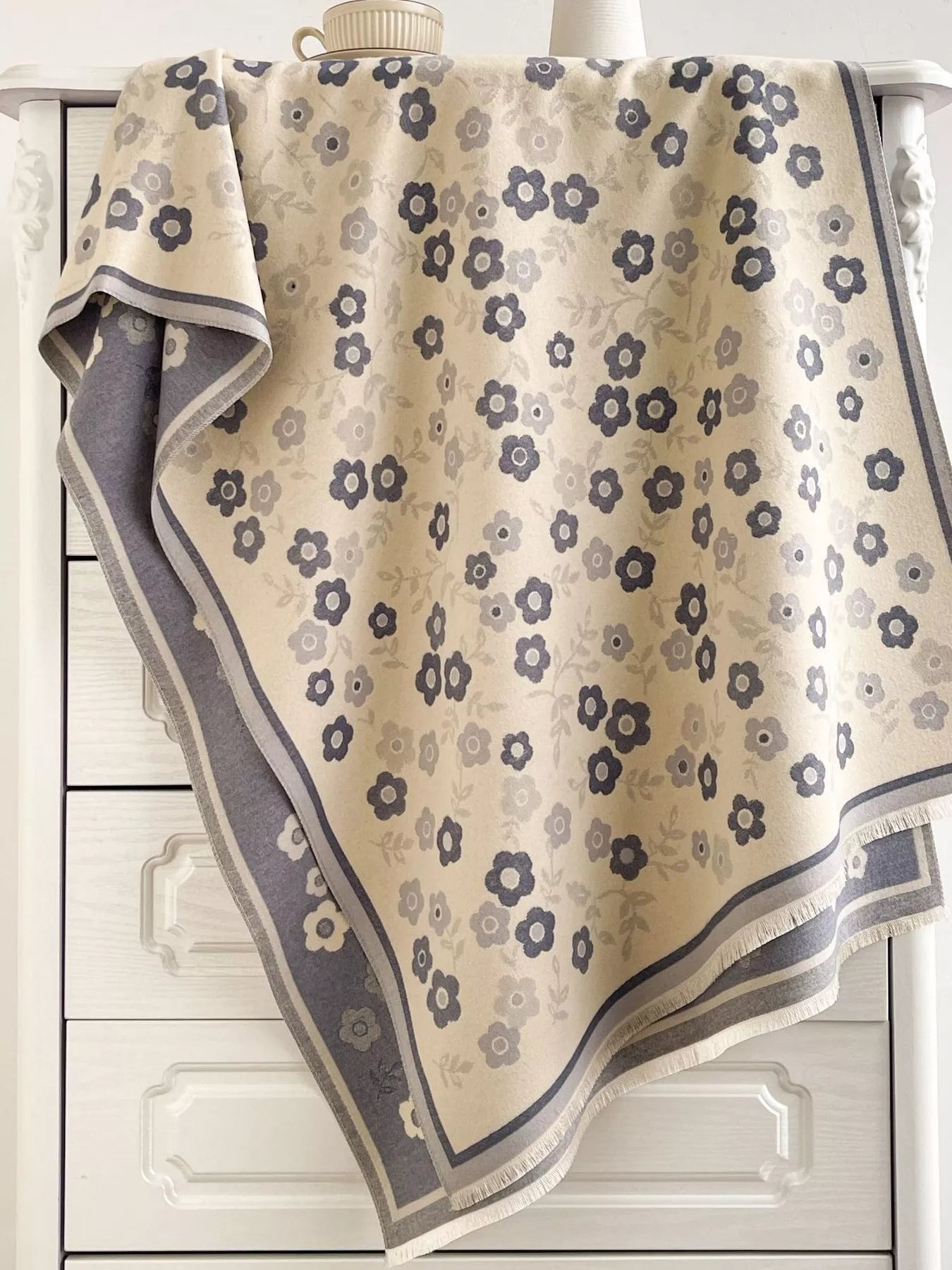 116f87d82d804803bcb6540ee0f2f55b-Max-Origin