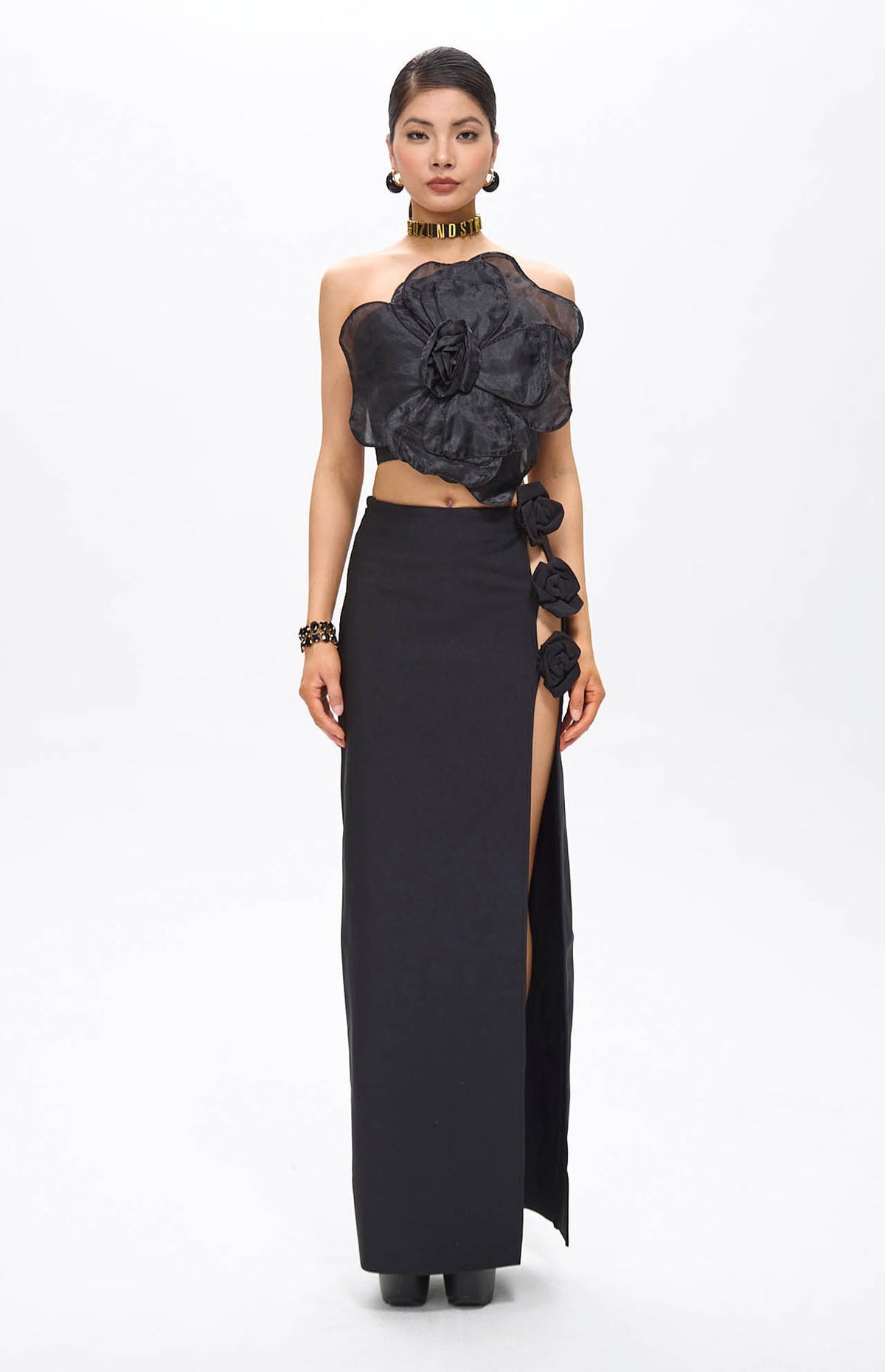 Lila Black Flower Decor Strapless Top