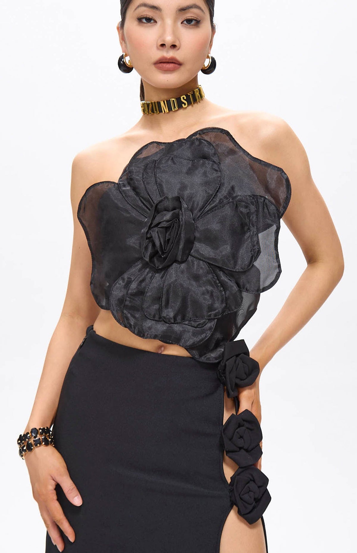 Lila Black Flower Decor Strapless Top