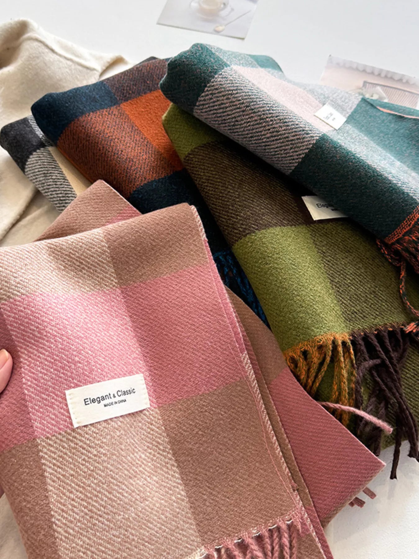 770205f13f994729b7589a2e0365d21e-Max-Origin