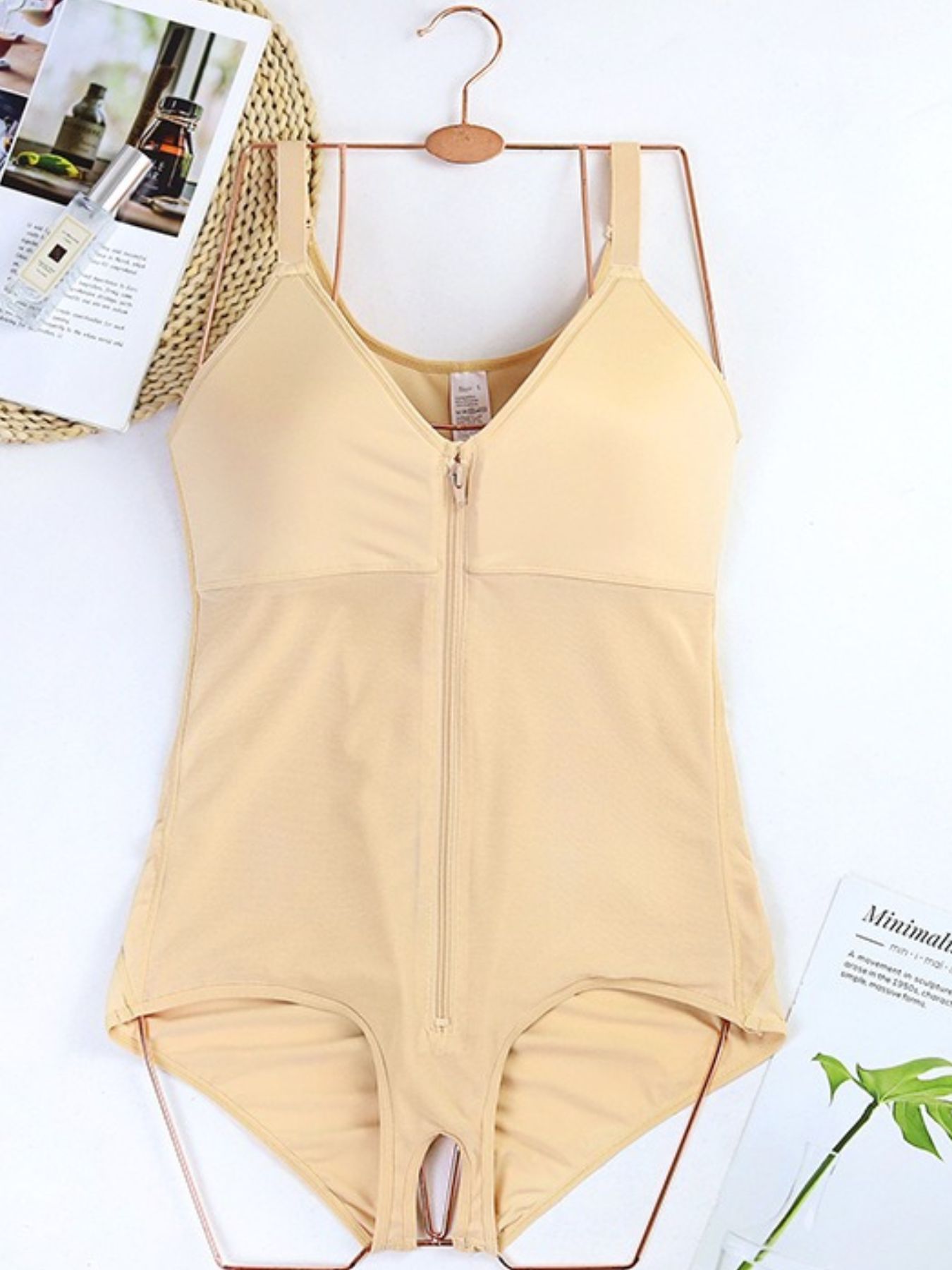 0acb83cca4504604a0405fbb75525827-Max