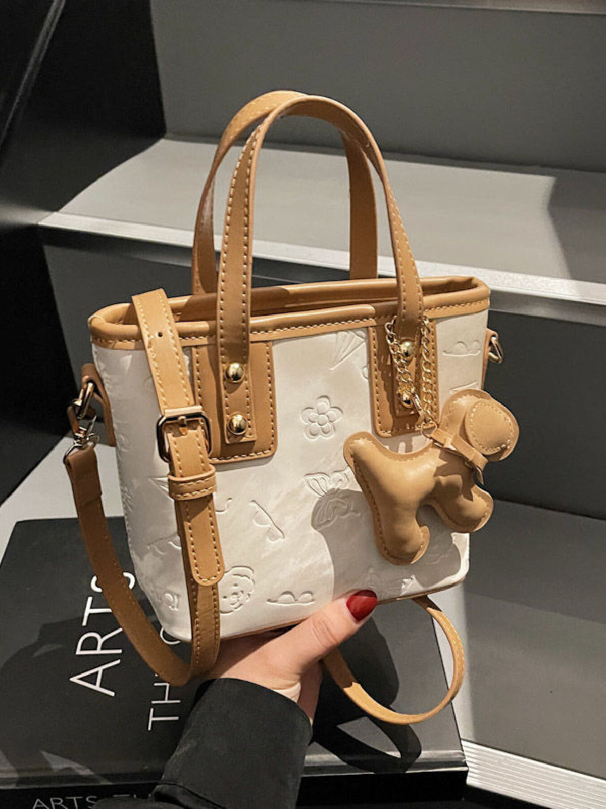 a93958c3a3cc4fcea2ab80375687c892-Max