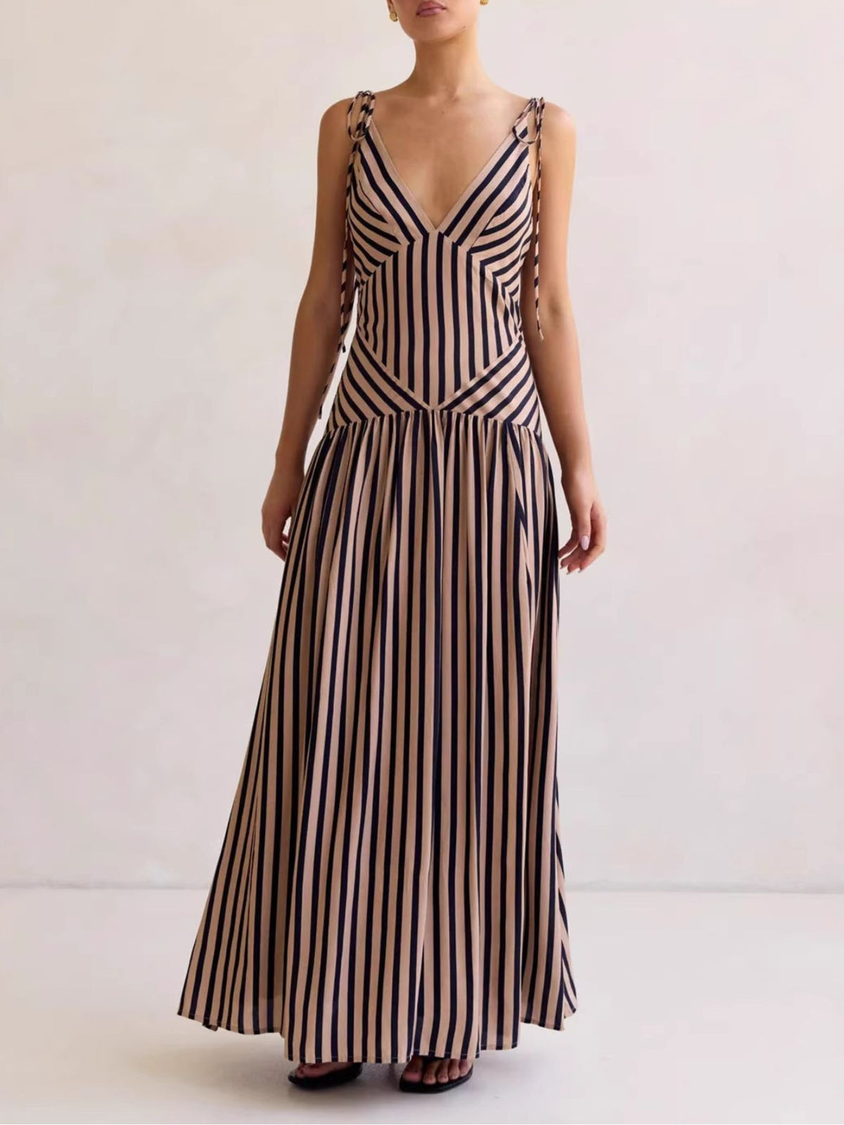 aa4d384d-f84a-4916-85c5-7a9b333c9111-Max