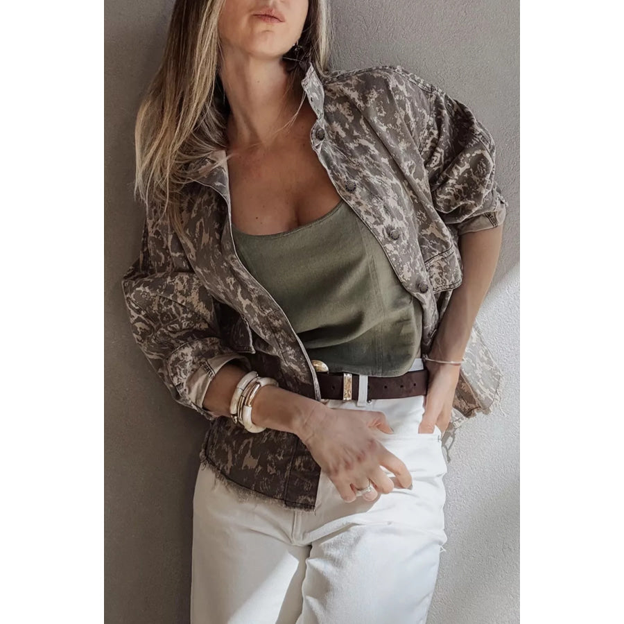 Abstract Print Long Sleeve Collar Raw Hem Denim Jacket Apparel and Accessories