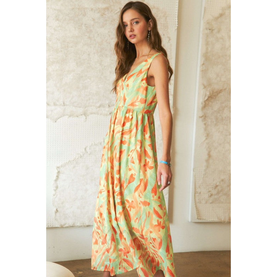 ADORA Abstract Floral V-Neck Maxi Dress Apparel and Accessories