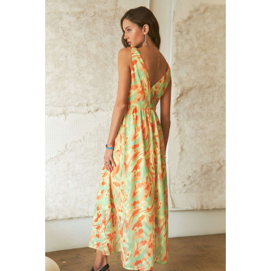 ADORA Abstract Floral V-Neck Maxi Dress Apparel and Accessories