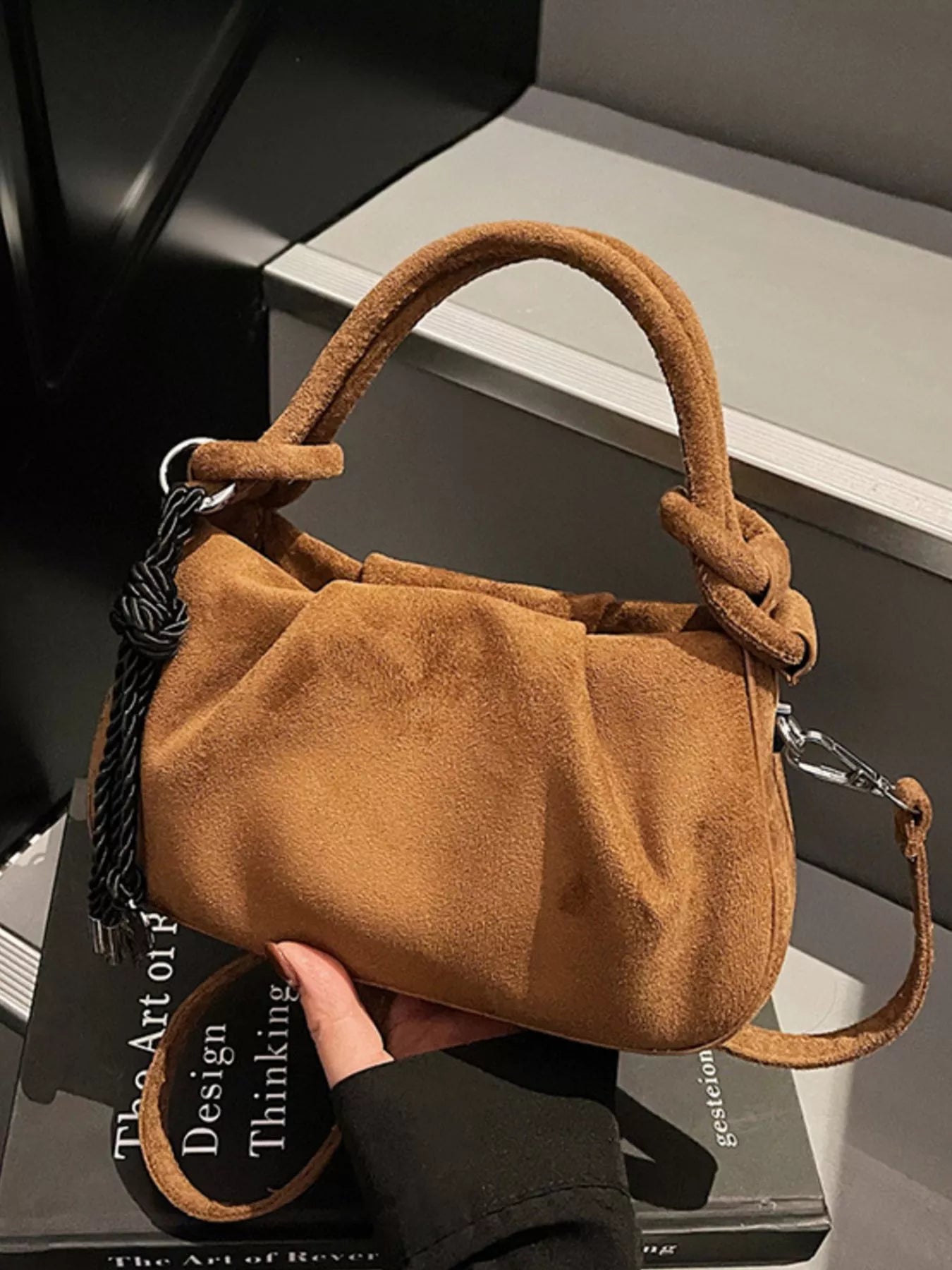 dc690894-328a-4f7e-bd53-58f8c5f3c0e4-Max-Origin