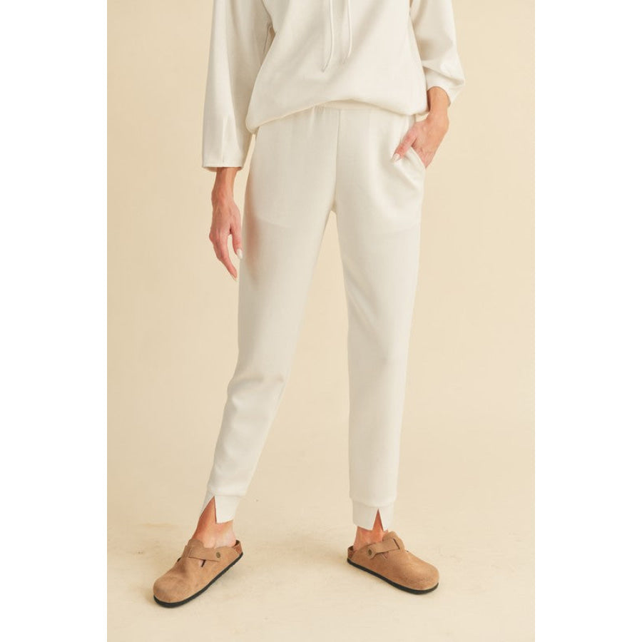 84e552ab-afb4-4a3c-bb7e-eb377f0bba4a-Max