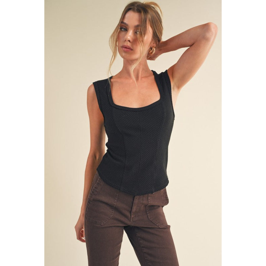 54dd9b6f-d209-4233-a3c6-c76c60986335-Max