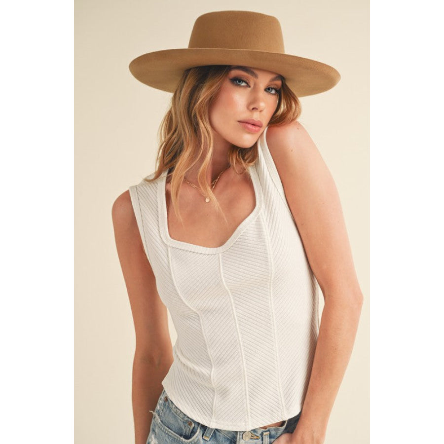 eca1de79-055a-492e-8c2b-d25faf9a71e5-Max