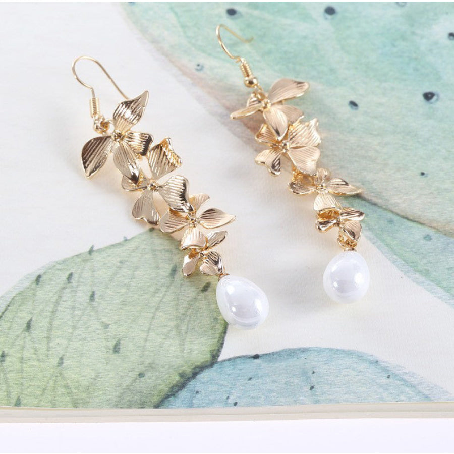 Alloy Flower Synthetic Pearl Earrings Gold / One Size Apparel and Accessories