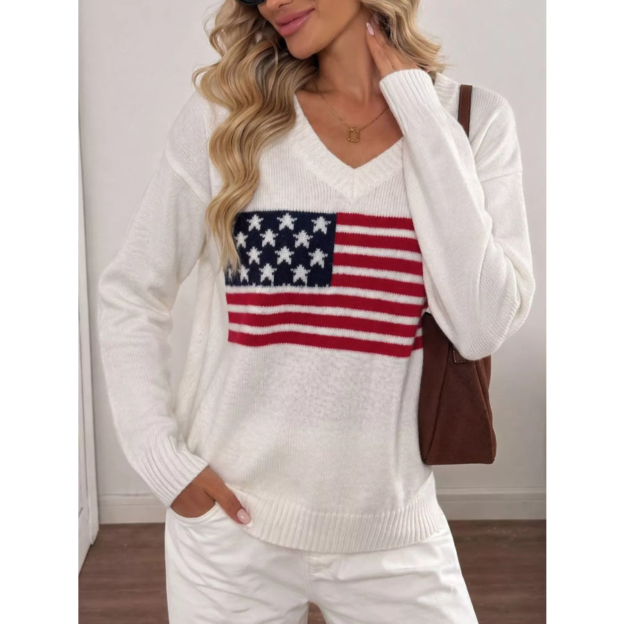 American Flag V-Neck Knit Top White / S Apparel and Accessories