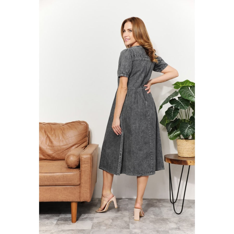 And The Why Full Size Washed Chambray Midi Dress Charcoal / S