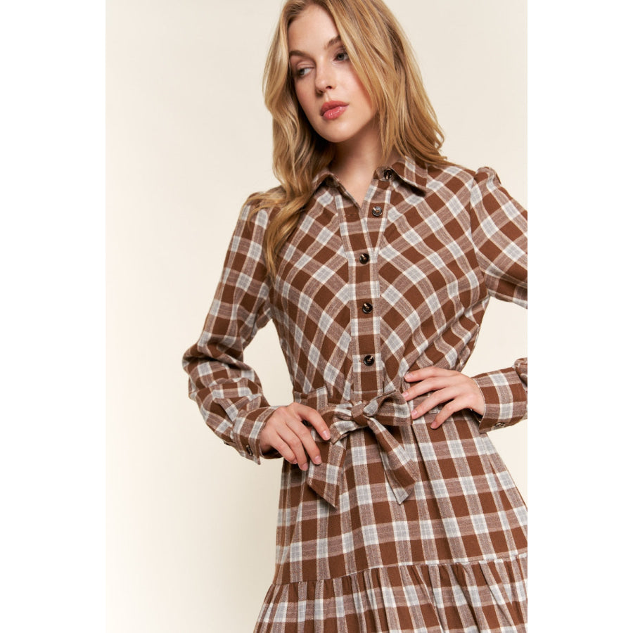 And the Why Plaid Tiered Midi Shirt Dress Apparel and Accessories