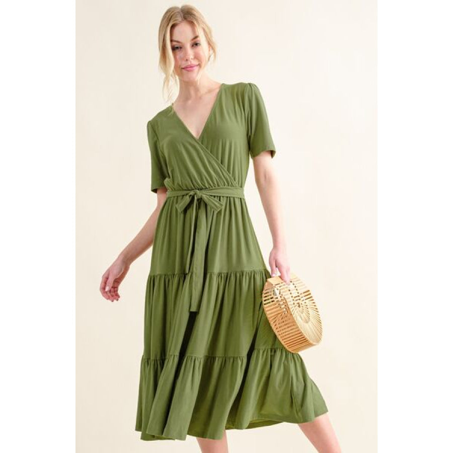 And The Why Soft Short Sleeve Tiered Midi Dress Apparel Accessories