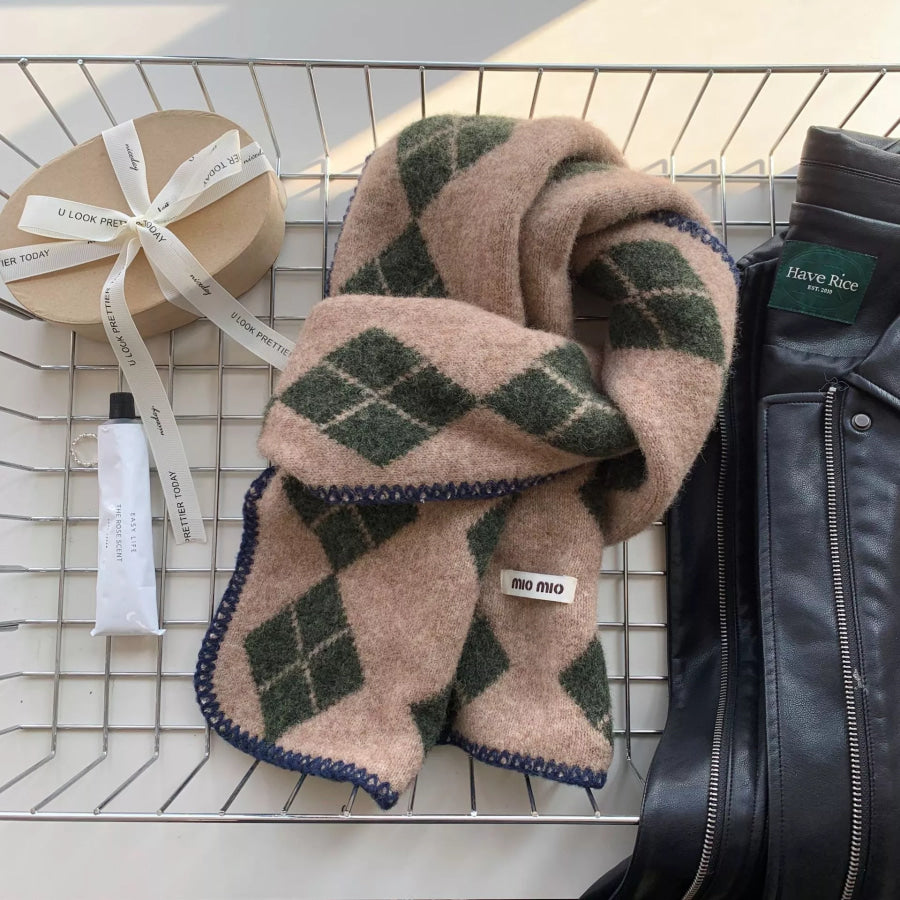 Argyle Pattern Warm Scarf Tan / One Size Apparel and Accessories