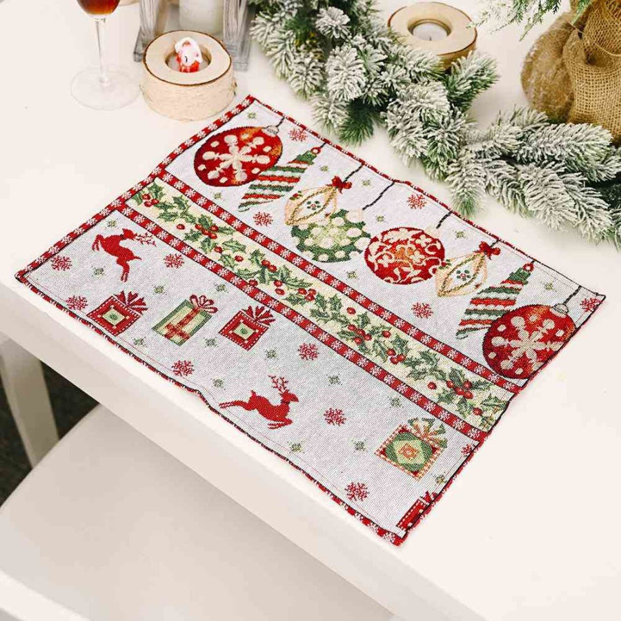 Assorted 2-Piece Christmas Placemats Reindeer / One Size