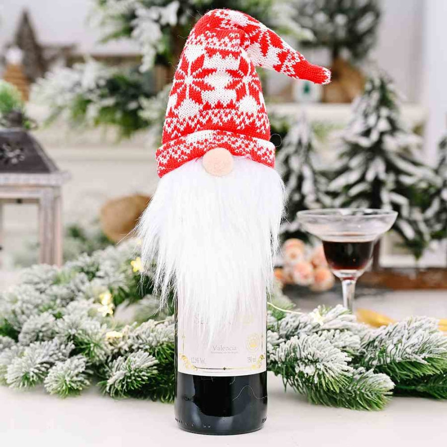 Assorted 2-Piece Wine Bottle Covers Style C / One Size