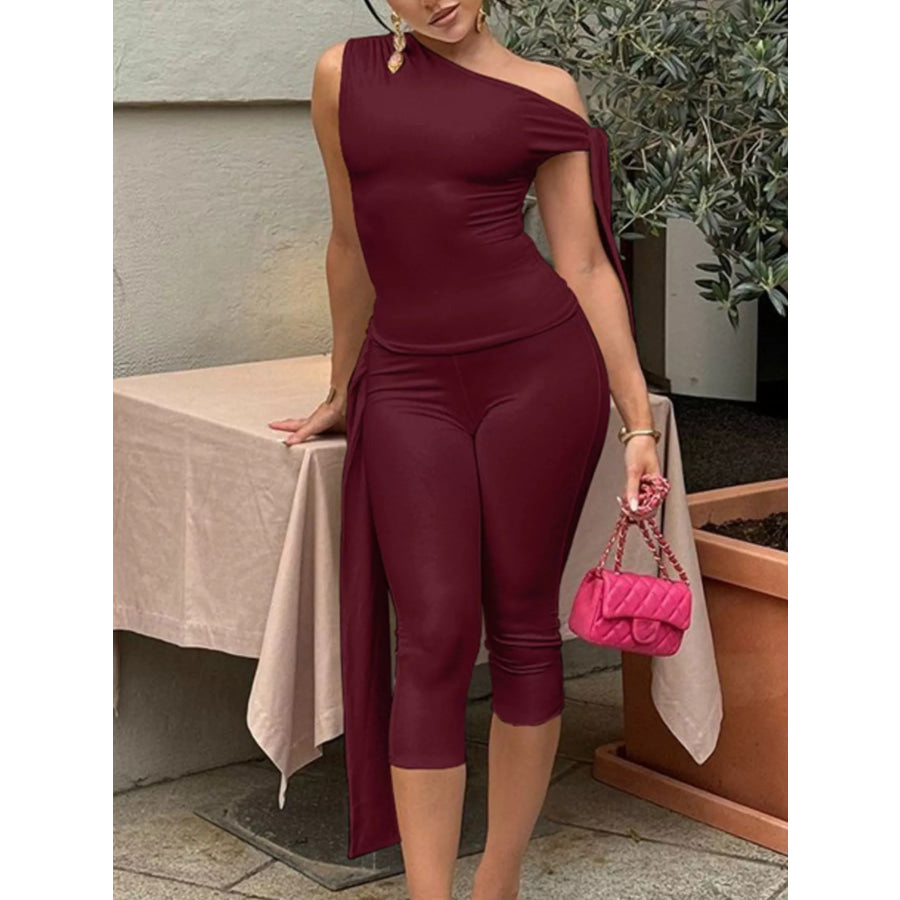 Asymmetrical One-Shoulder Top and Capris Set Apparel and Accessories