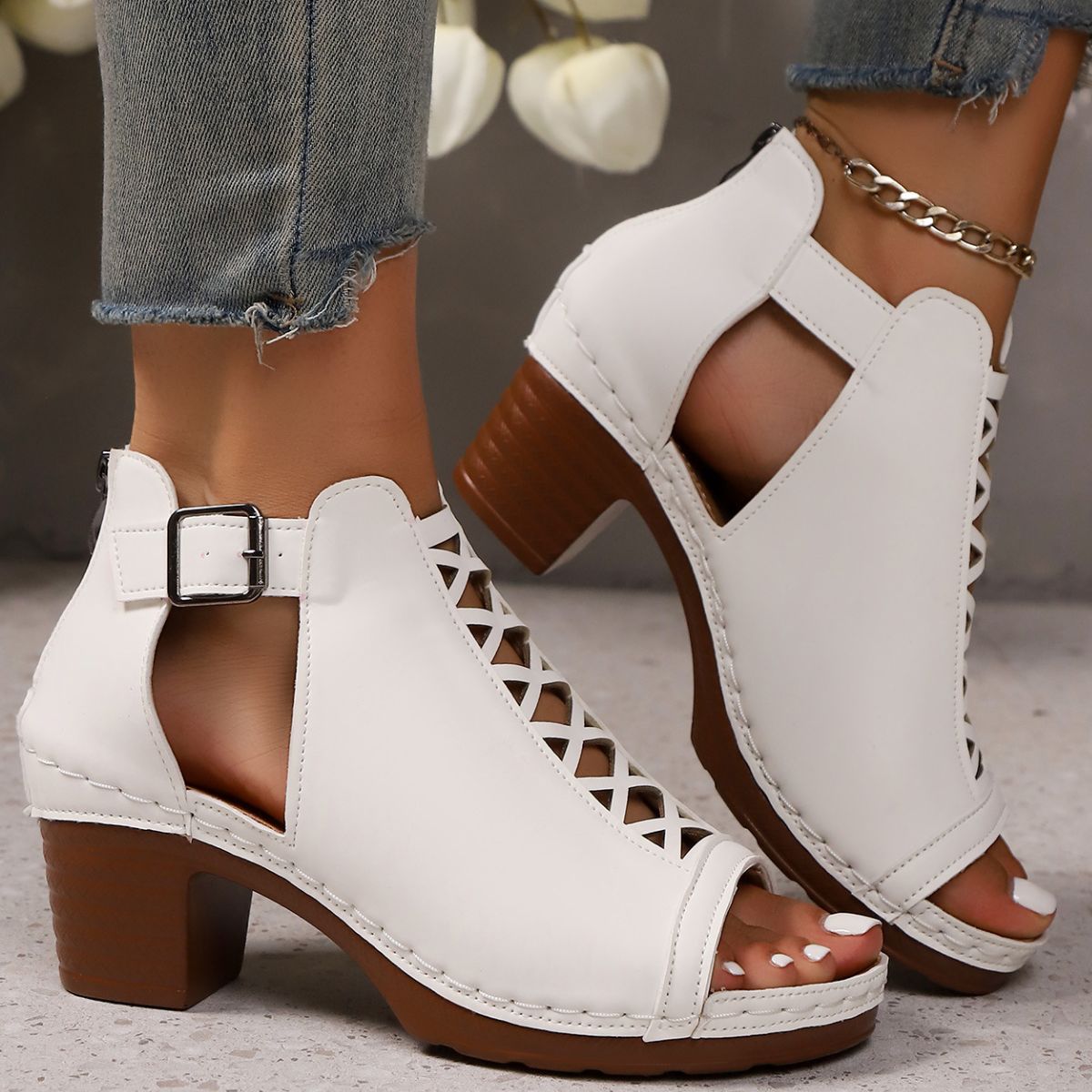 b1ec22a4-6463-40e8-8342-9820d92f8835-Max