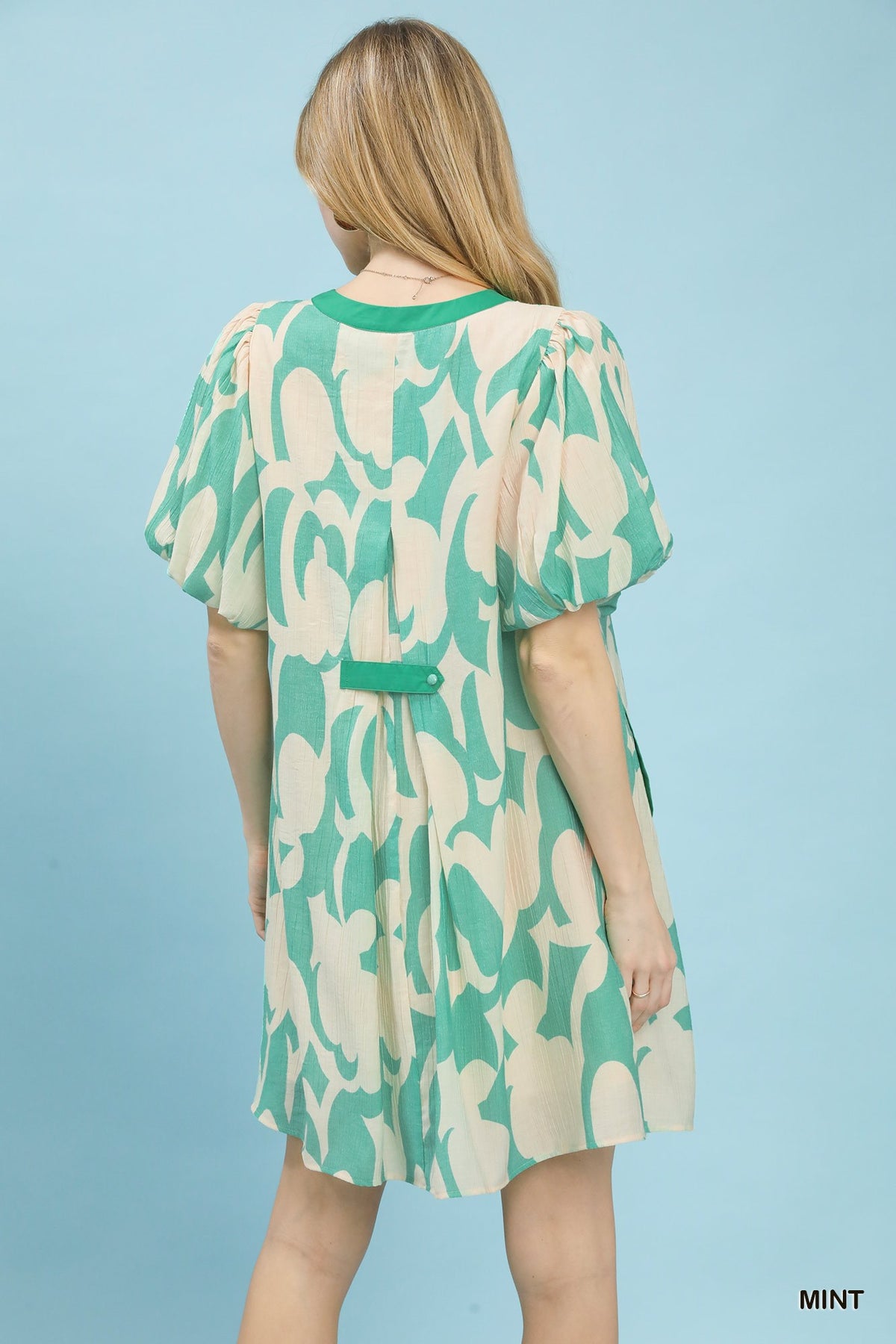 b353b64f-de92-4c80-81ab-10916f420ffe-Max