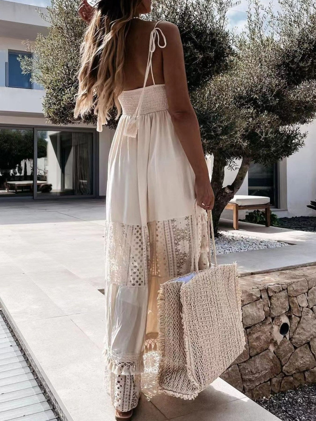 b422608e-8598-4c4a-b697-91528b061f28-Max