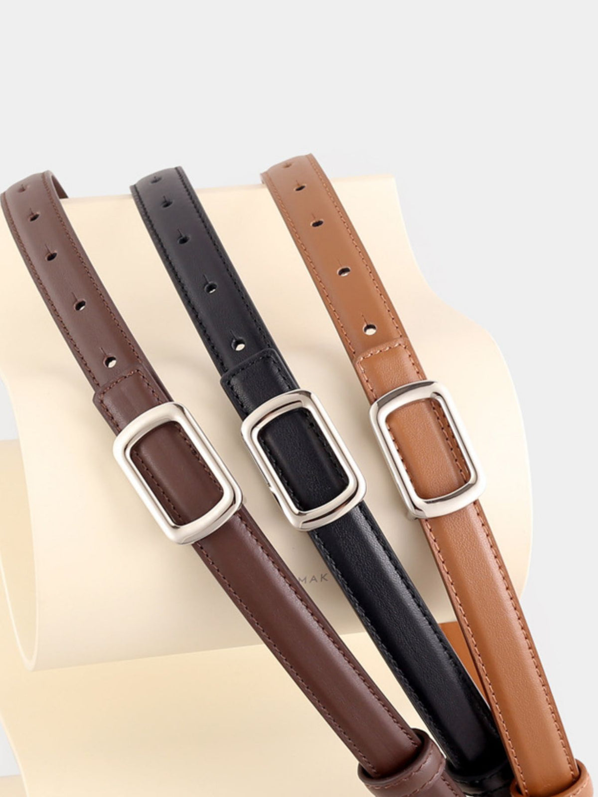 b7da1ffe-c42e-469f-832f-8be3567cb927-Max