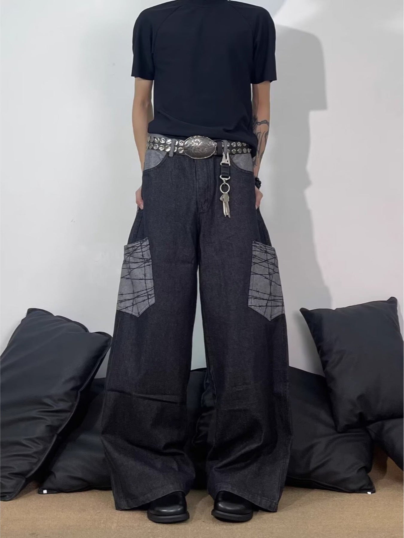 ba343b217ba64b9693791aa661120ed6-Max