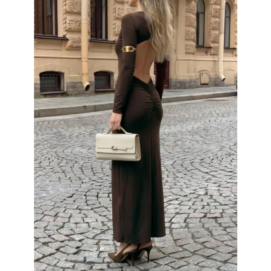 Backless Long-Sleeve Bodycon Maxi Dress with Gold-Tone Waist Buckle